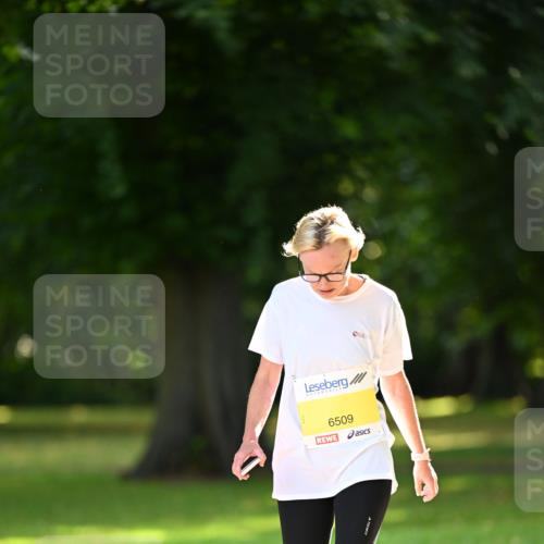 25.08.2024 - 20. Blankeneser Heldenlauf Dr. Thomas Lammeyer http://msf.ph/oto/6809184 25.08.2024 10:24:50 Laufen 6509 meine-sportfotos.de