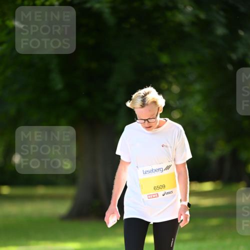 25.08.2024 - 20. Blankeneser Heldenlauf Dr. Thomas Lammeyer http://msf.ph/oto/6809185 25.08.2024 10:24:50 Laufen 6509 meine-sportfotos.de