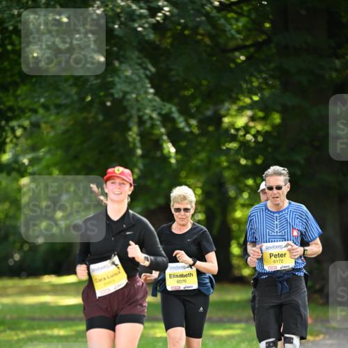 25.08.2024 - 20. Blankeneser Heldenlauf Dr. Thomas Lammeyer http://msf.ph/oto/6809241 25.08.2024 10:25:05 Laufen 6469, 6076, 6172 meine-sportfotos.de