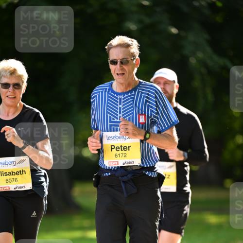 25.08.2024 - 20. Blankeneser Heldenlauf Dr. Thomas Lammeyer http://msf.ph/oto/6809266 25.08.2024 10:25:10 Laufen 6076, 88, 6172 meine-sportfotos.de