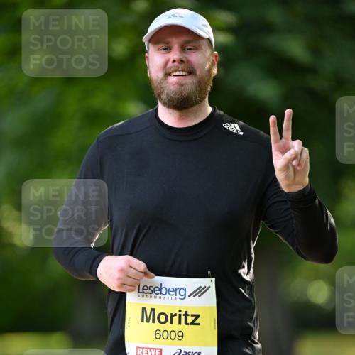 25.08.2024 - 20. Blankeneser Heldenlauf Dr. Thomas Lammeyer http://msf.ph/oto/6809286 25.08.2024 10:25:13 Laufen 6009 meine-sportfotos.de
