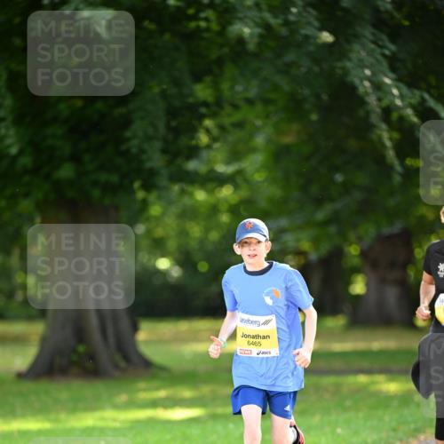 25.08.2024 - 20. Blankeneser Heldenlauf Dr. Thomas Lammeyer http://msf.ph/oto/6809301 25.08.2024 10:25:20 Laufen 6465 meine-sportfotos.de