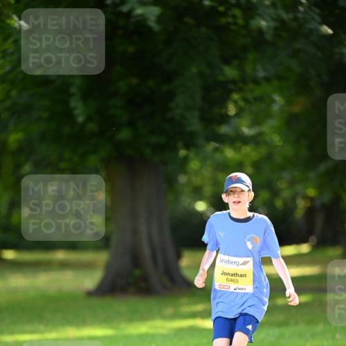 25.08.2024 - 20. Blankeneser Heldenlauf Dr. Thomas Lammeyer http://msf.ph/oto/6809304 25.08.2024 10:25:21 Laufen 6465 meine-sportfotos.de