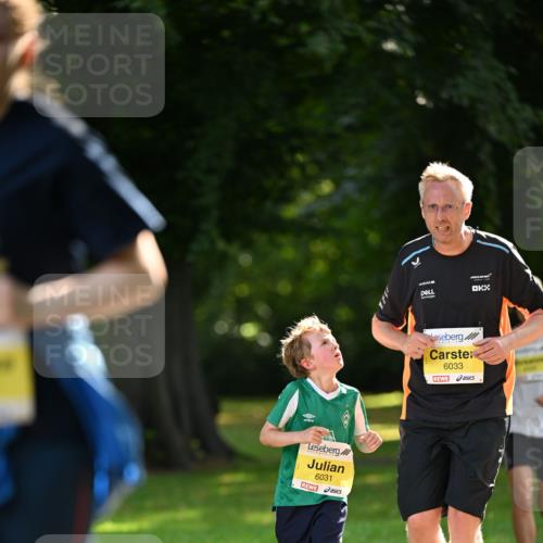 25.08.2024 - 20. Blankeneser Heldenlauf Dr. Thomas Lammeyer http://msf.ph/oto/6809381 25.08.2024 10:25:39 Laufen 6031, 6033 meine-sportfotos.de