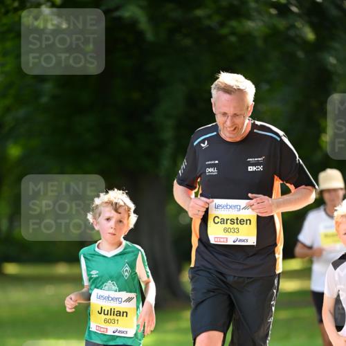 25.08.2024 - 20. Blankeneser Heldenlauf Dr. Thomas Lammeyer http://msf.ph/oto/6809392 25.08.2024 10:25:40 Laufen 6031, 6033 meine-sportfotos.de