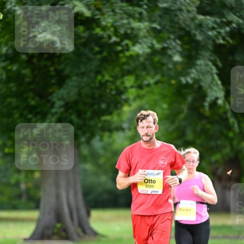 25.08.2024 - 20. Blankeneser Heldenlauf Dr. Thomas Lammeyer http://msf.ph/oto/6809442 25.08.2024 10:26:10 Laufen 6320 meine-sportfotos.de