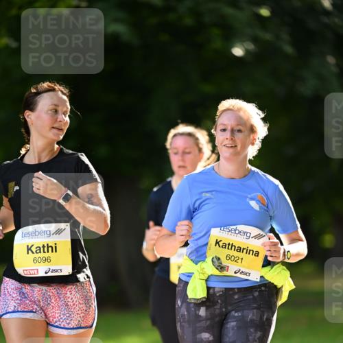 25.08.2024 - 20. Blankeneser Heldenlauf Dr. Thomas Lammeyer http://msf.ph/oto/6809513 25.08.2024 10:26:50 Laufen 6096, 6021 meine-sportfotos.de