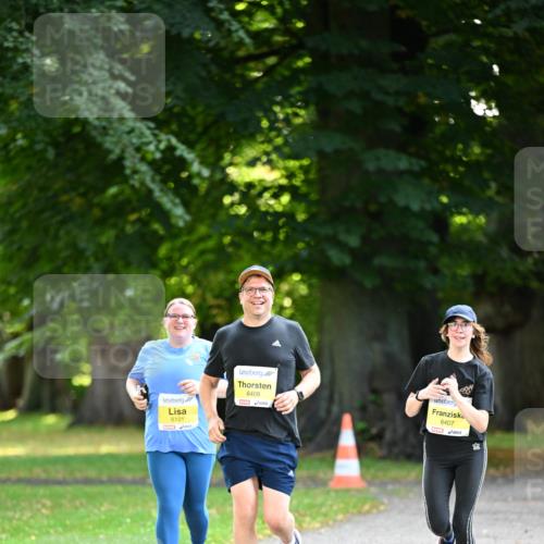 25.08.2024 - 20. Blankeneser Heldenlauf Dr. Thomas Lammeyer http://msf.ph/oto/6809541 25.08.2024 10:26:56 Laufen 6101, 6408, 6407 meine-sportfotos.de