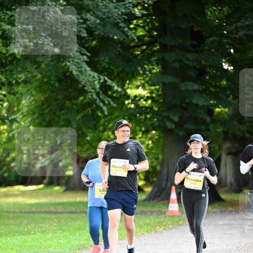 25.08.2024 - 20. Blankeneser Heldenlauf Dr. Thomas Lammeyer http://msf.ph/oto/6809543 25.08.2024 10:26:56 Laufen 6101, 6408, 6407 meine-sportfotos.de