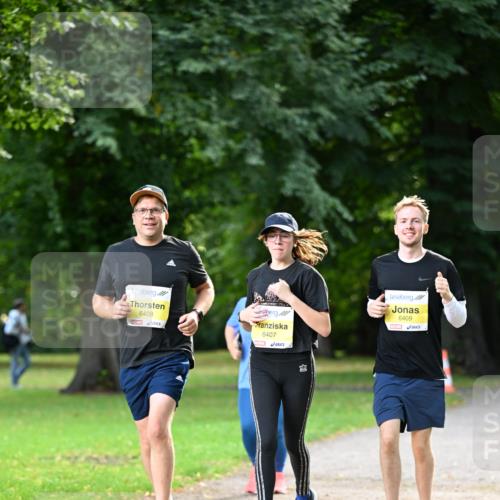 25.08.2024 - 20. Blankeneser Heldenlauf Dr. Thomas Lammeyer http://msf.ph/oto/6809559 25.08.2024 10:26:59 Laufen 6408, 6407, 6409 meine-sportfotos.de