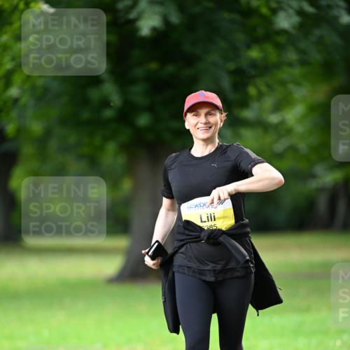 25.08.2024 - 20. Blankeneser Heldenlauf Dr. Thomas Lammeyer http://msf.ph/oto/6809588 25.08.2024 10:27:12 Laufen 385 meine-sportfotos.de