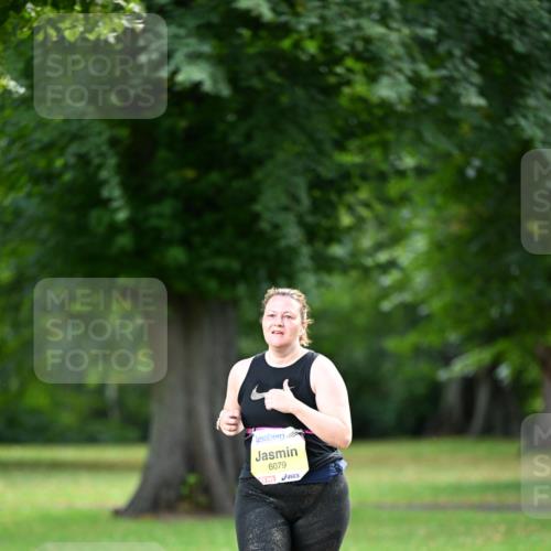 25.08.2024 - 20. Blankeneser Heldenlauf Dr. Thomas Lammeyer http://msf.ph/oto/6809613 25.08.2024 10:27:16 Laufen 6079 meine-sportfotos.de