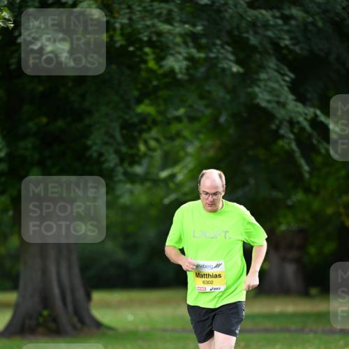 25.08.2024 - 20. Blankeneser Heldenlauf Dr. Thomas Lammeyer http://msf.ph/oto/6809622 25.08.2024 10:27:20 Laufen 6302 meine-sportfotos.de