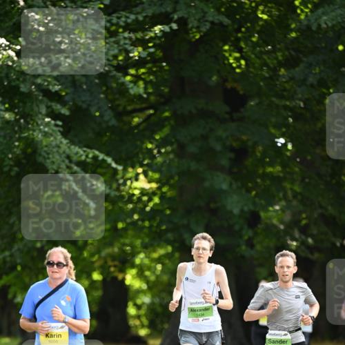 25.08.2024 - 20. Blankeneser Heldenlauf Dr. Thomas Lammeyer http://msf.ph/oto/6809702 25.08.2024 10:28:36 Laufen 6056, 1434, 1139 meine-sportfotos.de