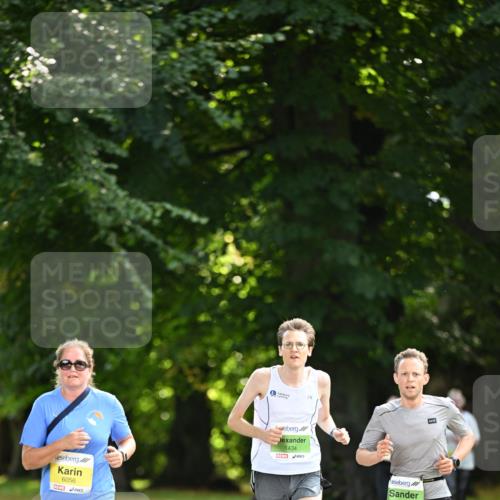 25.08.2024 - 20. Blankeneser Heldenlauf Dr. Thomas Lammeyer http://msf.ph/oto/6809706 25.08.2024 10:28:37 Laufen 6056, 1434, 1139 meine-sportfotos.de