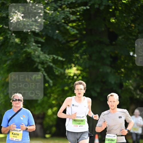 25.08.2024 - 20. Blankeneser Heldenlauf Dr. Thomas Lammeyer http://msf.ph/oto/6809711 25.08.2024 10:28:38 Laufen 6056, 1434, 1139 meine-sportfotos.de