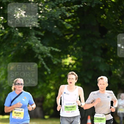 25.08.2024 - 20. Blankeneser Heldenlauf Dr. Thomas Lammeyer http://msf.ph/oto/6809712 25.08.2024 10:28:38 Laufen 6056, 1434, 1139 meine-sportfotos.de