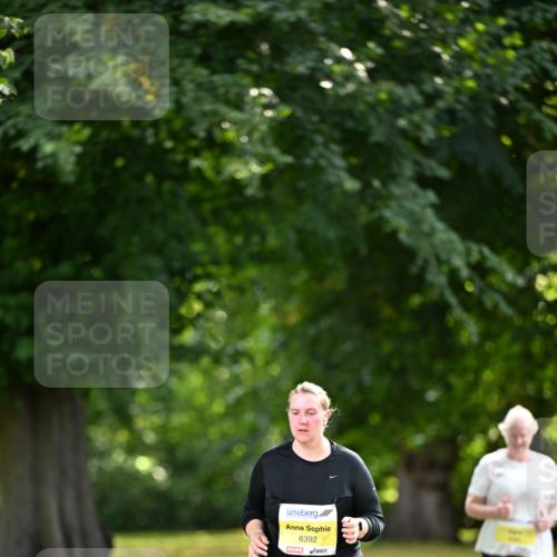 25.08.2024 - 20. Blankeneser Heldenlauf Dr. Thomas Lammeyer http://msf.ph/oto/6809745 25.08.2024 10:28:48 Laufen 6392 meine-sportfotos.de