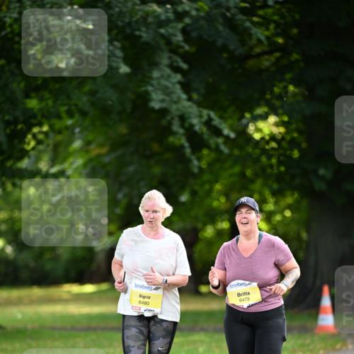 25.08.2024 - 20. Blankeneser Heldenlauf Dr. Thomas Lammeyer http://msf.ph/oto/6809762 25.08.2024 10:28:51 Laufen 6480, 6479 meine-sportfotos.de