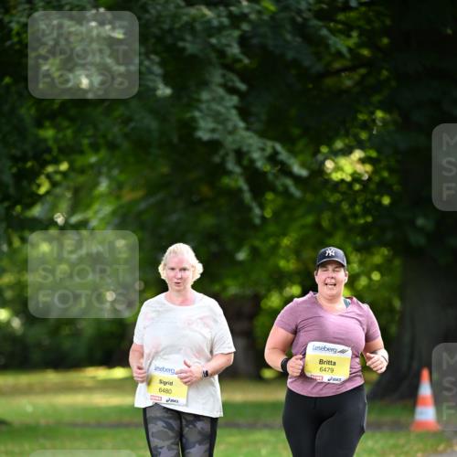 25.08.2024 - 20. Blankeneser Heldenlauf Dr. Thomas Lammeyer http://msf.ph/oto/6809764 25.08.2024 10:28:51 Laufen 6480, 6479 meine-sportfotos.de