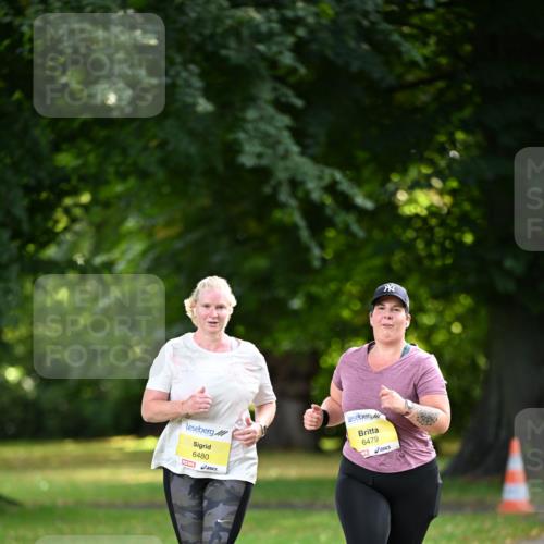 25.08.2024 - 20. Blankeneser Heldenlauf Dr. Thomas Lammeyer http://msf.ph/oto/6809766 25.08.2024 10:28:52 Laufen 6480, 6479 meine-sportfotos.de