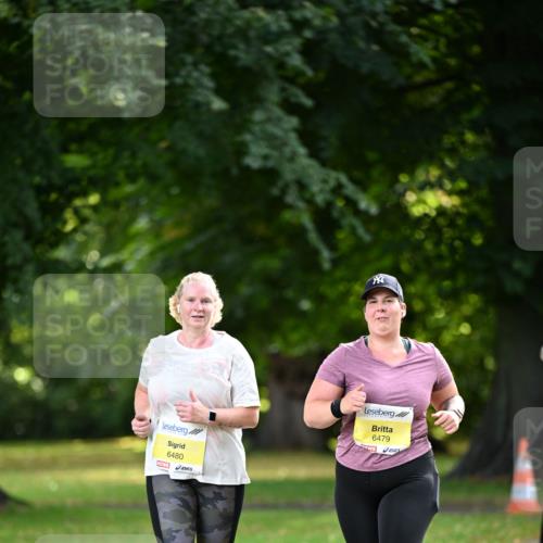 25.08.2024 - 20. Blankeneser Heldenlauf Dr. Thomas Lammeyer http://msf.ph/oto/6809769 25.08.2024 10:28:52 Laufen 6480, 6479 meine-sportfotos.de