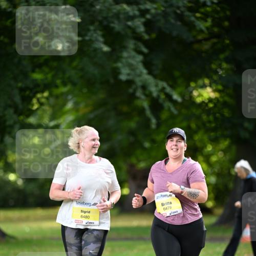 25.08.2024 - 20. Blankeneser Heldenlauf Dr. Thomas Lammeyer http://msf.ph/oto/6809772 25.08.2024 10:28:52 Laufen 6480, 6479 meine-sportfotos.de
