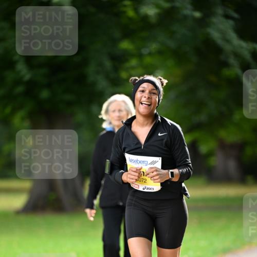 25.08.2024 - 20. Blankeneser Heldenlauf Dr. Thomas Lammeyer http://msf.ph/oto/6809813 25.08.2024 10:29:06 Laufen 072 meine-sportfotos.de