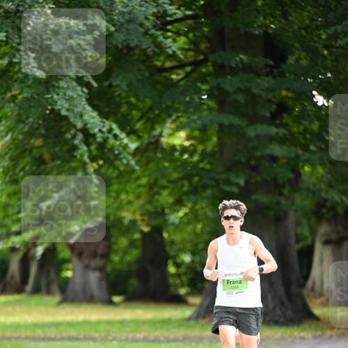 25.08.2024 - 20. Blankeneser Heldenlauf Dr. Thomas Lammeyer http://msf.ph/oto/6809915 25.08.2024 10:30:15 Laufen 1288 meine-sportfotos.de