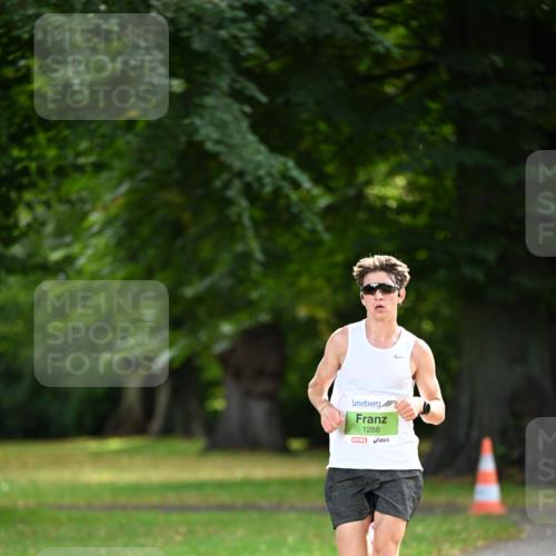 25.08.2024 - 20. Blankeneser Heldenlauf Dr. Thomas Lammeyer http://msf.ph/oto/6809923 25.08.2024 10:30:16 Laufen 1288 meine-sportfotos.de