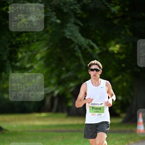25.08.2024 - 20. Blankeneser Heldenlauf Dr. Thomas Lammeyer http://msf.ph/oto/6809926 25.08.2024 10:30:17 Laufen 1288 meine-sportfotos.de