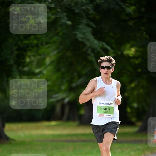 25.08.2024 - 20. Blankeneser Heldenlauf Dr. Thomas Lammeyer http://msf.ph/oto/6809927 25.08.2024 10:30:17 Laufen 1288 meine-sportfotos.de