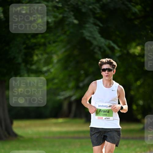 25.08.2024 - 20. Blankeneser Heldenlauf Dr. Thomas Lammeyer http://msf.ph/oto/6809928 25.08.2024 10:30:17 Laufen 1288 meine-sportfotos.de