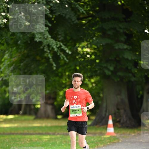 25.08.2024 - 20. Blankeneser Heldenlauf Dr. Thomas Lammeyer http://msf.ph/oto/6809986 25.08.2024 10:32:09 Laufen 1106 meine-sportfotos.de