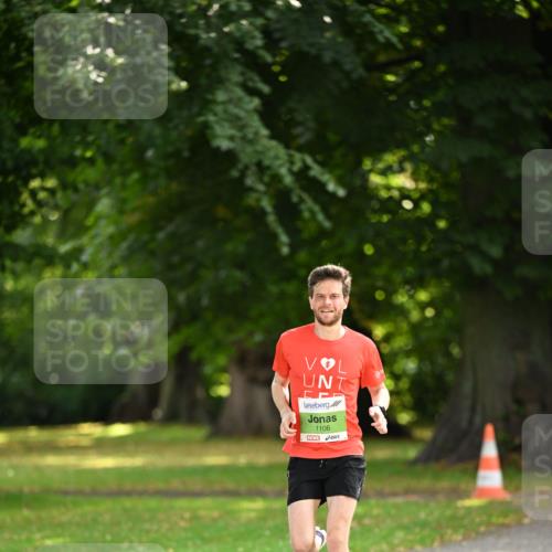 25.08.2024 - 20. Blankeneser Heldenlauf Dr. Thomas Lammeyer http://msf.ph/oto/6809989 25.08.2024 10:32:09 Laufen 1106 meine-sportfotos.de