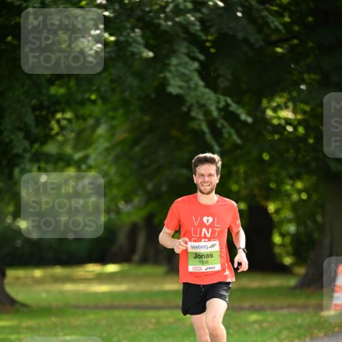 25.08.2024 - 20. Blankeneser Heldenlauf Dr. Thomas Lammeyer http://msf.ph/oto/6809992 25.08.2024 10:32:09 Laufen 1106 meine-sportfotos.de