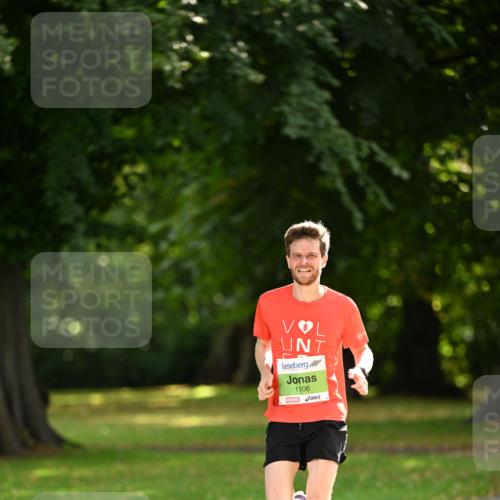 25.08.2024 - 20. Blankeneser Heldenlauf Dr. Thomas Lammeyer http://msf.ph/oto/6809994 25.08.2024 10:32:10 Laufen 1106 meine-sportfotos.de