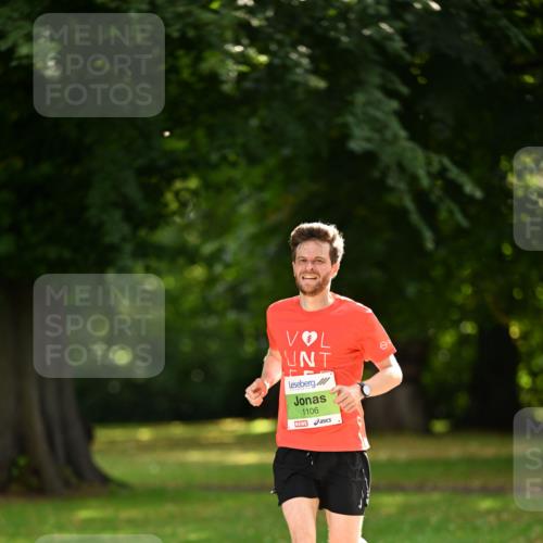 25.08.2024 - 20. Blankeneser Heldenlauf Dr. Thomas Lammeyer http://msf.ph/oto/6809996 25.08.2024 10:32:10 Laufen 1106 meine-sportfotos.de