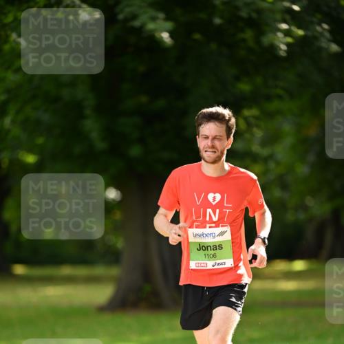 25.08.2024 - 20. Blankeneser Heldenlauf Dr. Thomas Lammeyer http://msf.ph/oto/6810002 25.08.2024 10:32:11 Laufen 1106 meine-sportfotos.de