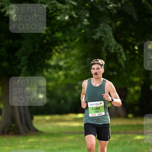 25.08.2024 - 20. Blankeneser Heldenlauf Dr. Thomas Lammeyer http://msf.ph/oto/6810027 25.08.2024 10:32:17 Laufen 1051 meine-sportfotos.de