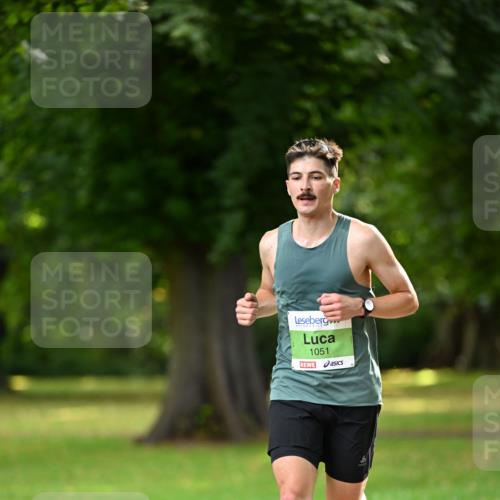 25.08.2024 - 20. Blankeneser Heldenlauf Dr. Thomas Lammeyer http://msf.ph/oto/6810034 25.08.2024 10:32:18 Laufen 1051 meine-sportfotos.de