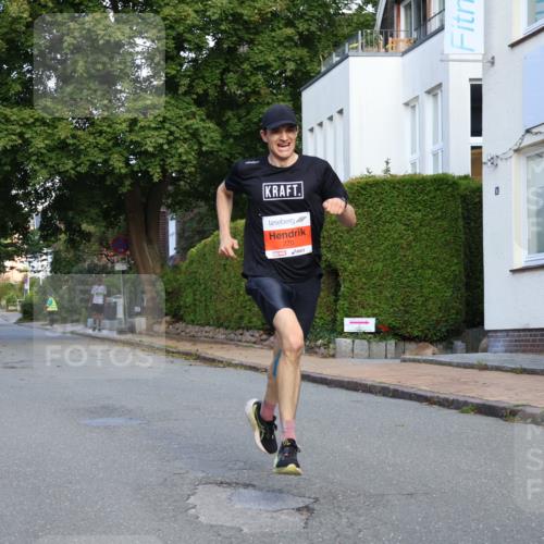 25.08.2024 - 20. Blankeneser Heldenlauf Strokosch-Dieckow http://msf.ph/oto/6813953 25.08.2024 09:34:13 Ziel 158, 235, 270 meine-sportfotos.de