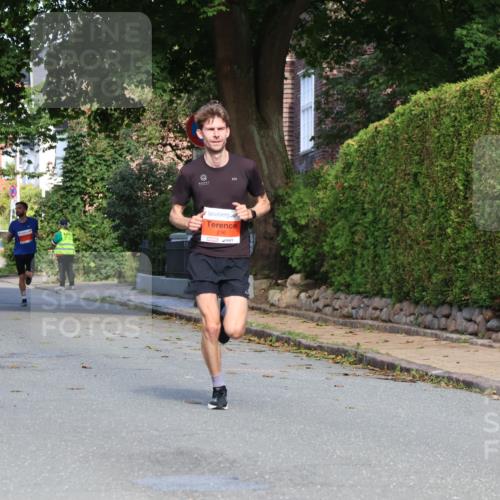 25.08.2024 - 20. Blankeneser Heldenlauf Strokosch-Dieckow http://msf.ph/oto/6814076 25.08.2024 09:35:46 Ziel 174, 236 meine-sportfotos.de