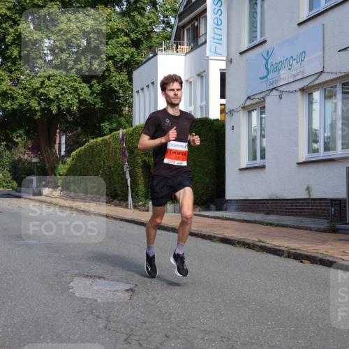 25.08.2024 - 20. Blankeneser Heldenlauf Strokosch-Dieckow http://msf.ph/oto/6814100 25.08.2024 09:35:49 Ziel 174, 210, 236 meine-sportfotos.de
