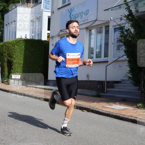 25.08.2024 - 20. Blankeneser Heldenlauf Strokosch-Dieckow http://msf.ph/oto/6814130 25.08.2024 09:35:55 Ziel 174, 210 meine-sportfotos.de