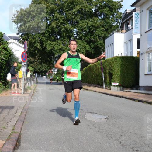 25.08.2024 - 20. Blankeneser Heldenlauf Strokosch-Dieckow http://msf.ph/oto/6814147 25.08.2024 09:35:59 Ziel 210, 214, 215 meine-sportfotos.de