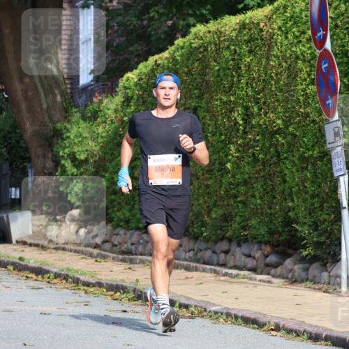 25.08.2024 - 20. Blankeneser Heldenlauf Strokosch-Dieckow http://msf.ph/oto/6814167 25.08.2024 09:36:05 Ziel 214, 215 meine-sportfotos.de