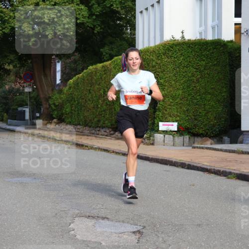 25.08.2024 - 20. Blankeneser Heldenlauf Strokosch-Dieckow http://msf.ph/oto/6814194 25.08.2024 09:36:08 Ziel 214, 215 meine-sportfotos.de