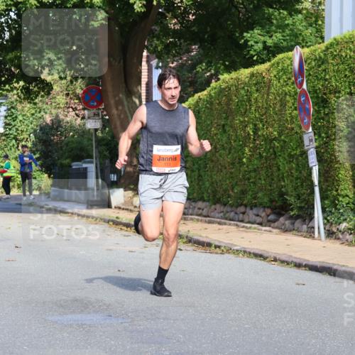 25.08.2024 - 20. Blankeneser Heldenlauf Strokosch-Dieckow http://msf.ph/oto/6814227 25.08.2024 09:36:20 Ziel 151 meine-sportfotos.de