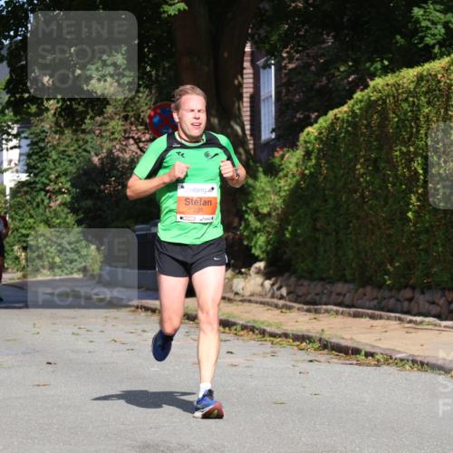 25.08.2024 - 20. Blankeneser Heldenlauf Strokosch-Dieckow http://msf.ph/oto/6814438 25.08.2024 09:37:57 Ziel 205, 209, 242 meine-sportfotos.de